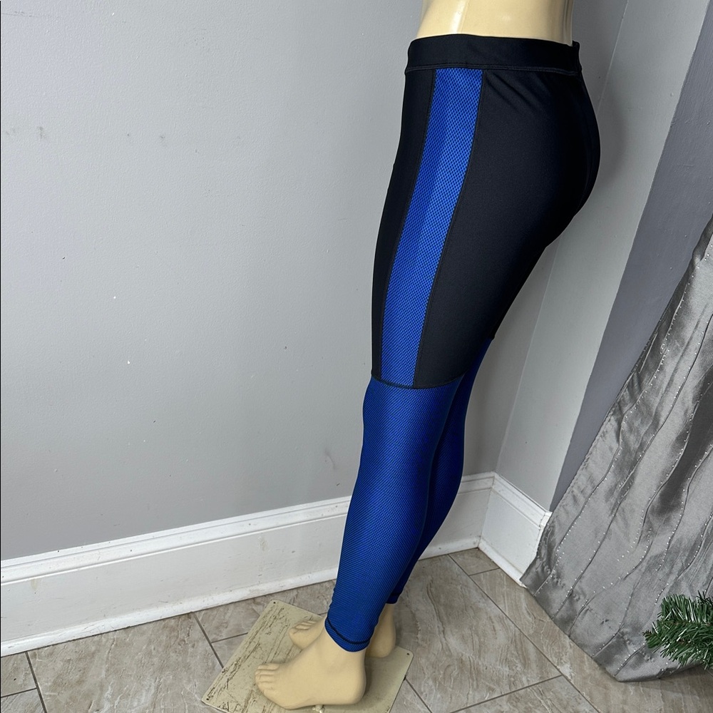 Under Armour Compression Heatgear Women’s Leggings Sz L Black and Blue - Picture 3 of 7